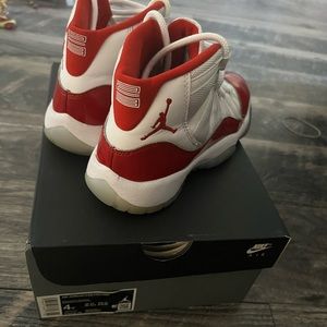 Jordan 11 Retro "White/Varsity Red/ Black" Grade School Kids' Shoe